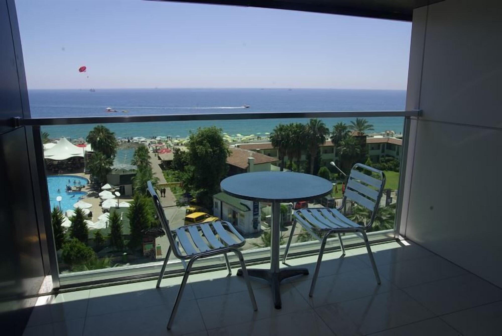 Delfino Apart Hotel Alanya Exteriör bild